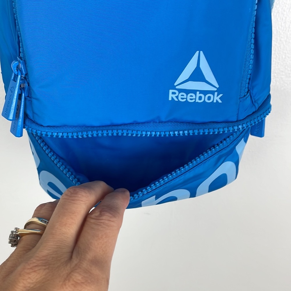 NWOT Small Reebok Backpack Color Blue - Picture 6 of 9